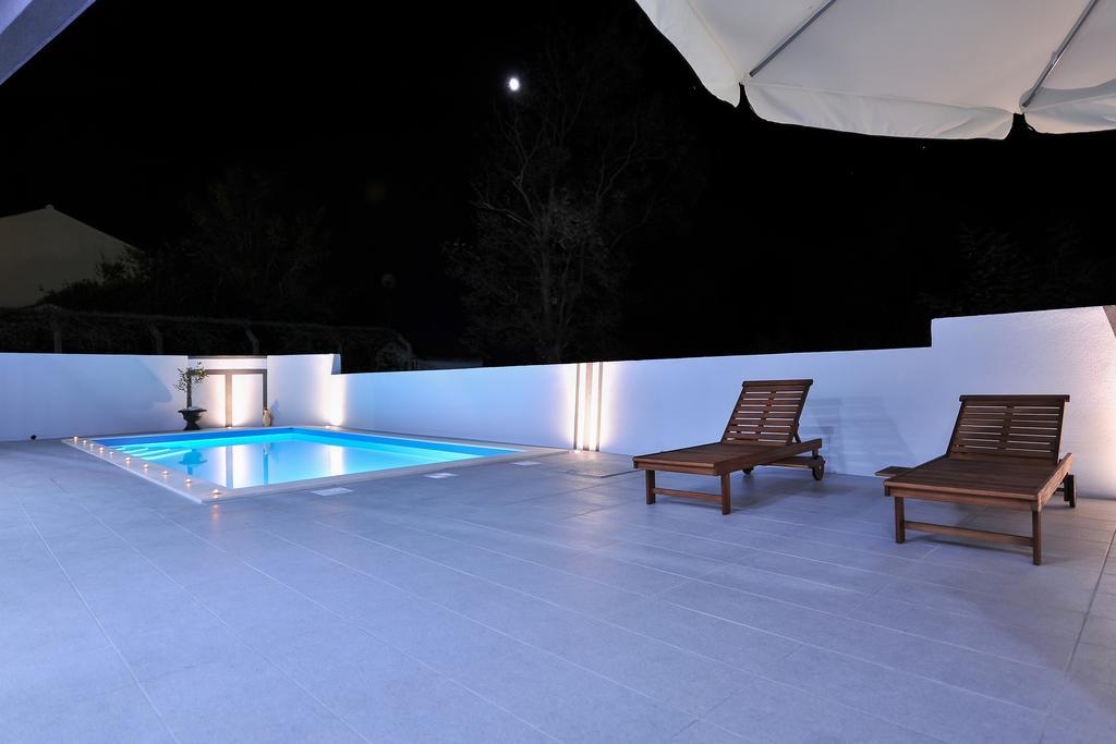 Villa Lily Privlaka  Luaran gambar