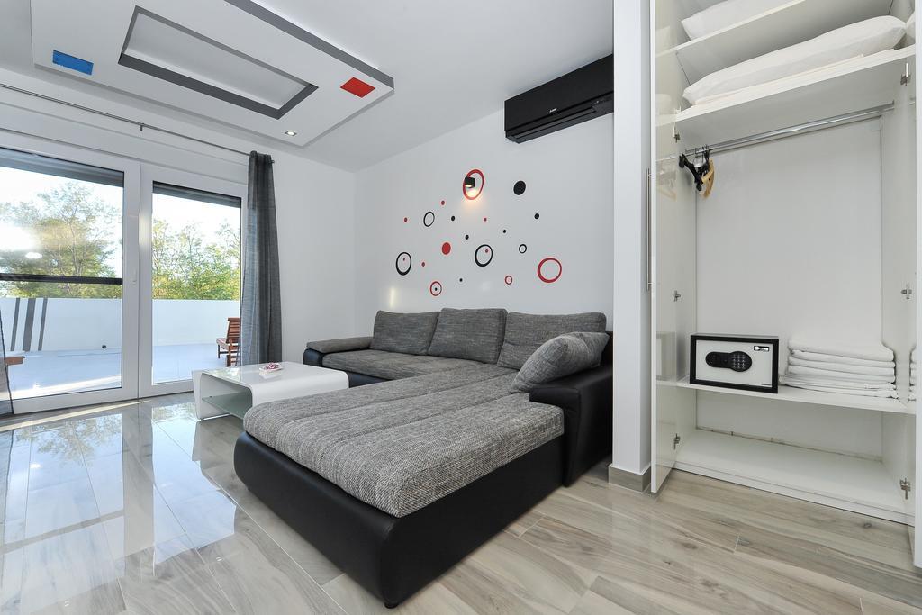 Villa Lily Privlaka  Luaran gambar
