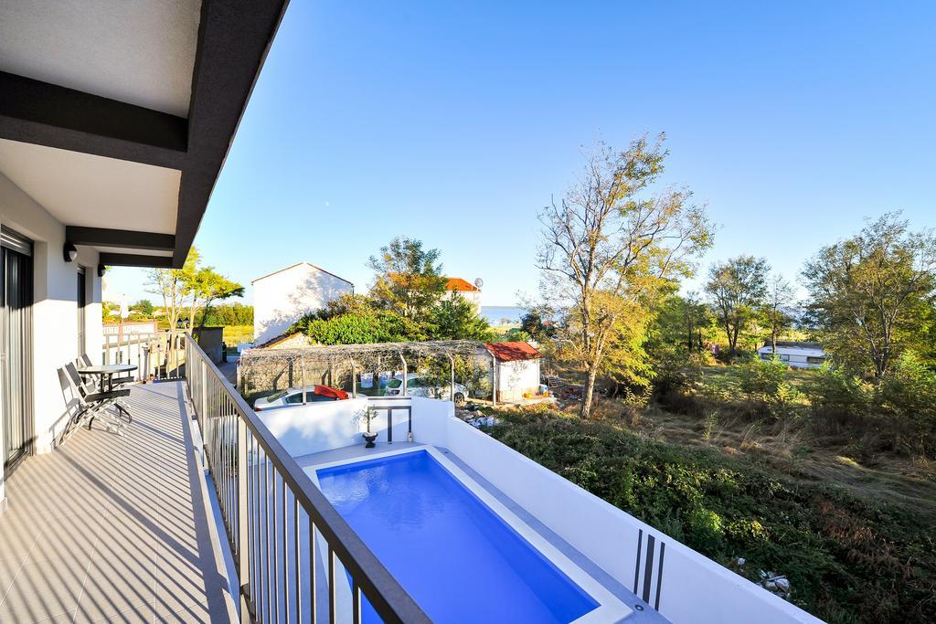 Villa Lily Privlaka  Luaran gambar